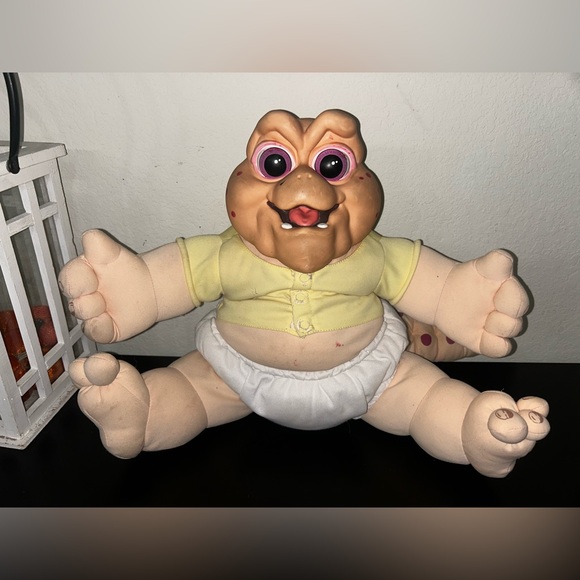 Baby Sinclair plush toy 1991 dinosaur TV show NON-TALKING...